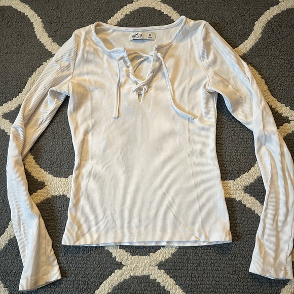 Hollister, medium, white long-sleeve with criss cross front - Picture 2 of 4